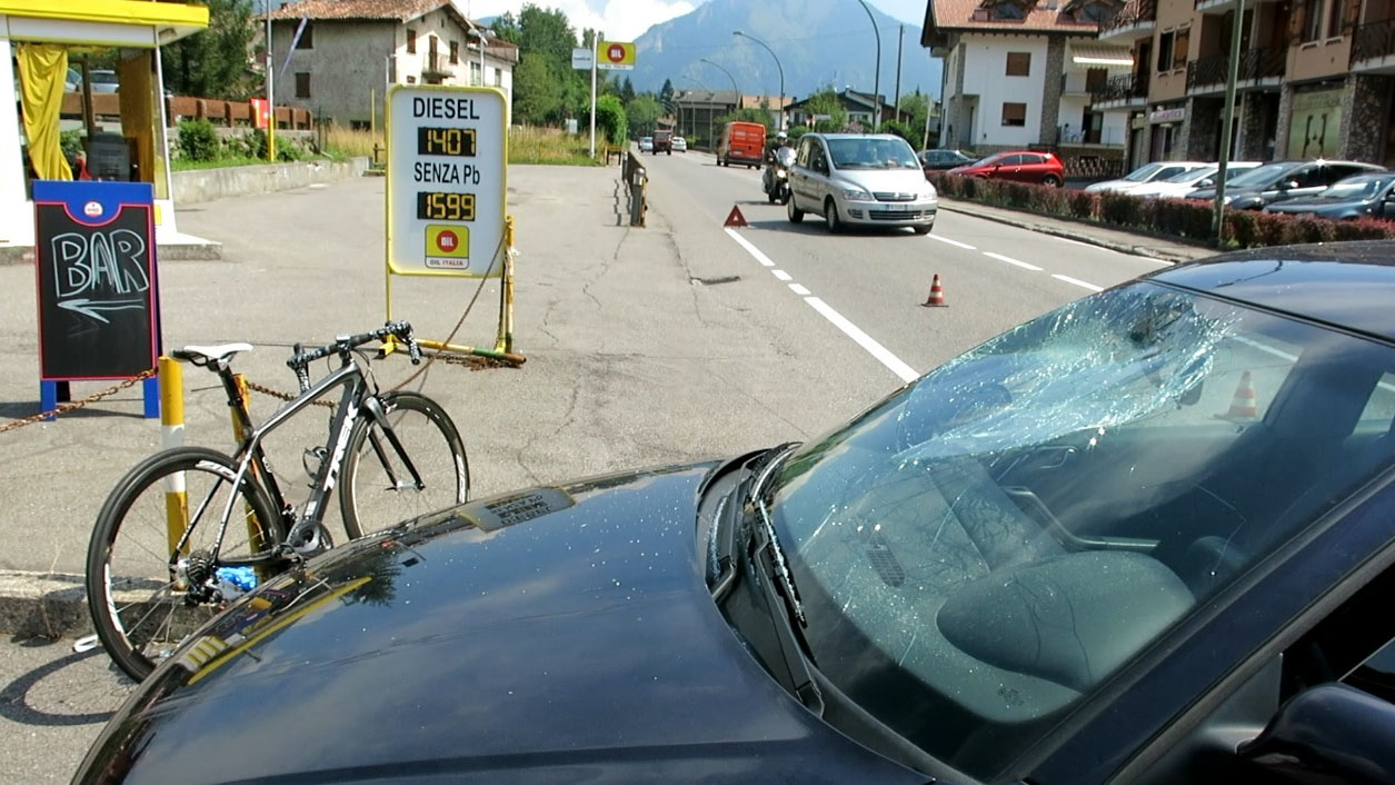 Castione della Presolana, incidente in via Sorte