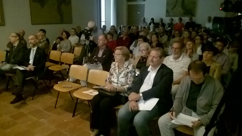 Lovere, il pubblico in sala degli Affreschi dell'Accademia Tadini