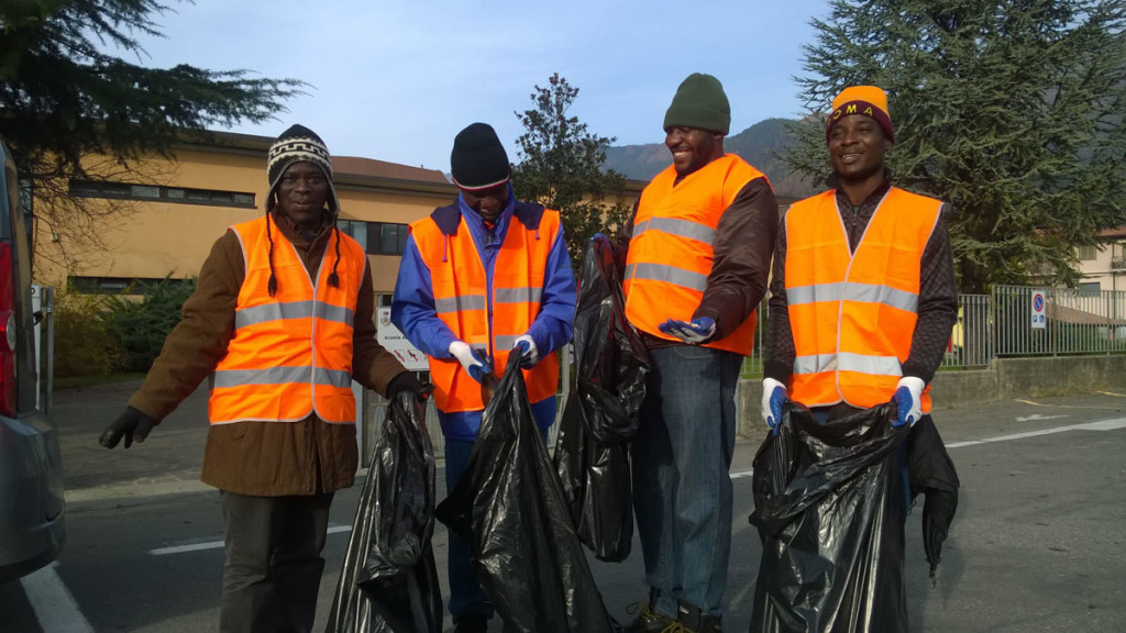 Migranti al lavoro a Rovetta-2