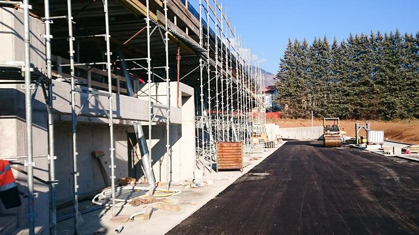 Piazzola ecologica Castione-2