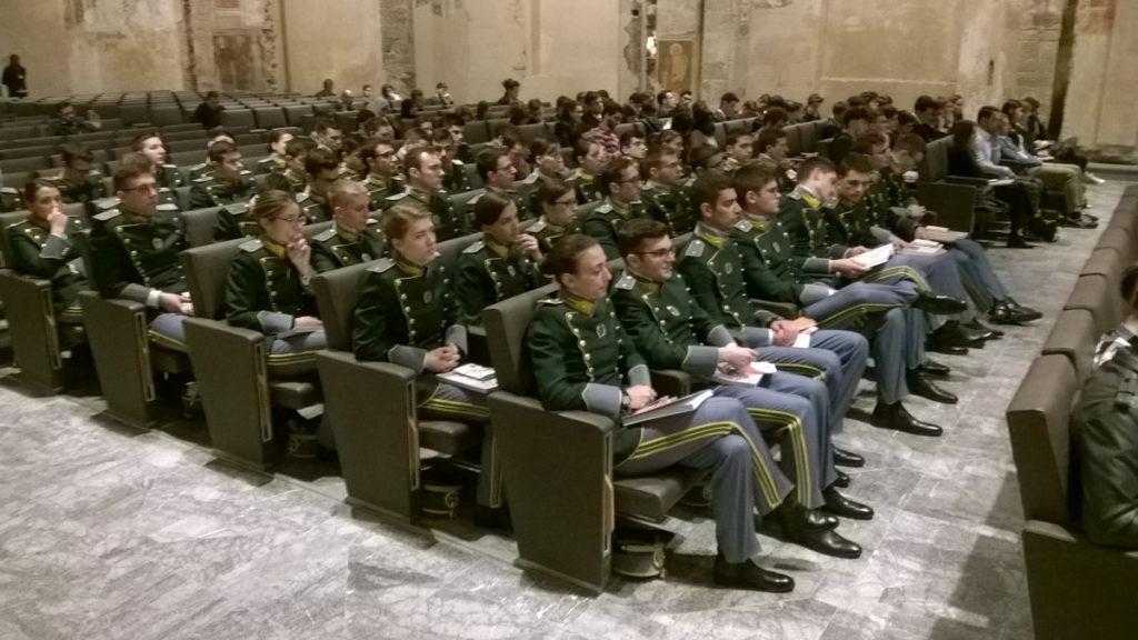 All'incontro anche i cadetti dell'Accademia della Guardia di Finanza