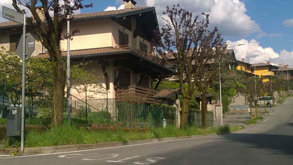 via Osoppo a Clusone