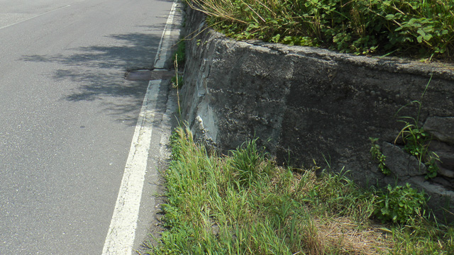 Il muretto colpito