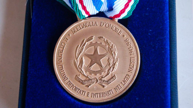 Medaglia d'onore consegnate alla memoria di tre militari cremaschi deportati dai nazisti