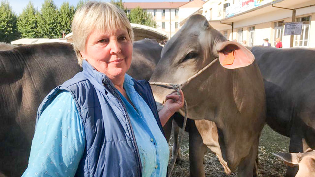 Orsolina Cocchetti con la reginetta delle brune: Aurora