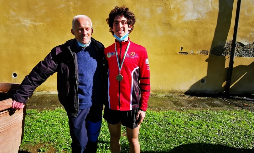 Stefano Benzoni con allenatore Giudic - Corsa campestre Clusonei